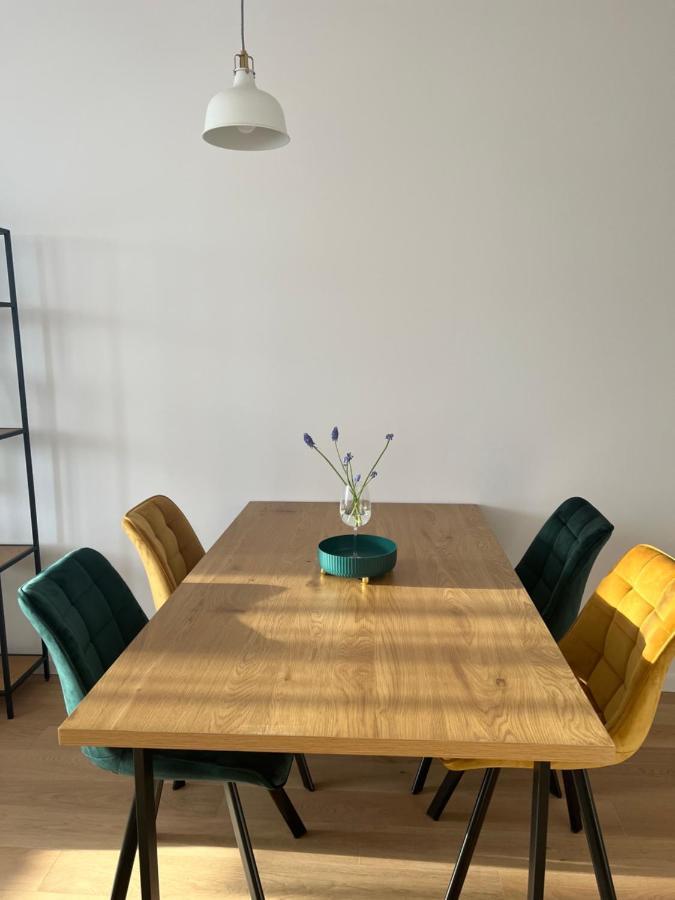 New Downtown Apartment Couple Minute From The Old Town Bratislava Eksteriør billede